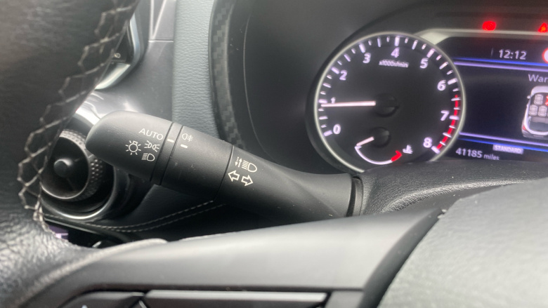 Nissan Juke 1.0 DiG-T 114 N-Connecta 5dr Petrol Hatchback